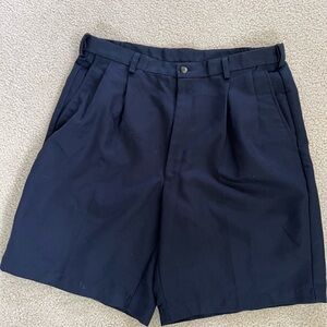 Haggar Black Flat Front Shorts for Smart Casual Wear Men’s 36